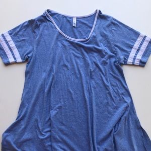 Lularoe perfect tee